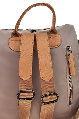 Zaino beige e cuoio con zip frontali e spallacci regolabili Prima riga WIS BAGPITT001-A