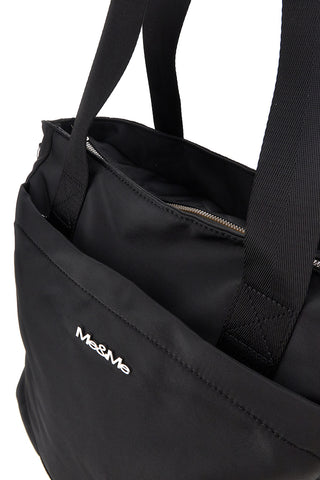 Schwarze Tasche mit Schulterriemen und Griffen Me & me 2331