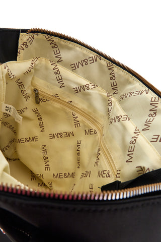 Schwarze Tasche mit Schulterriemen und Griffen Me & me 2331