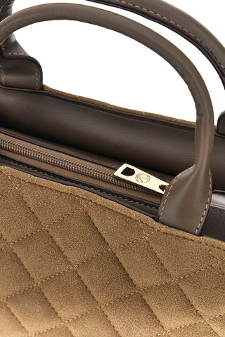 Borsa a mano trapuntata tabacco con lucchetto decorativo Guido vietri K30,389,B004