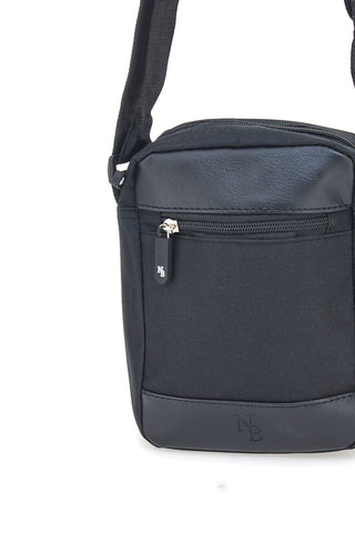 NBG 06 Schwarze Tasche