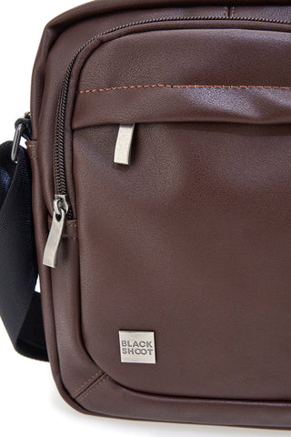 Borsello a tracolla marrone con cuciture a contrasto Black Ghost BASILE BS522-4