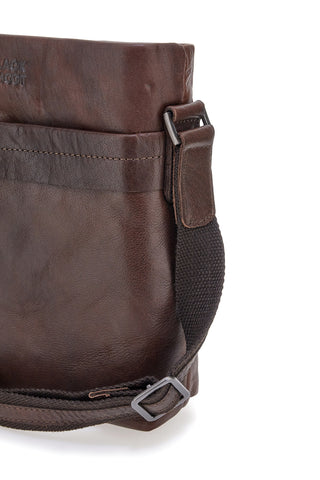 Borsello a tracolla marrone in pelle con tracolla regolabile Black Shoot BS2883/T