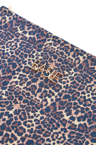 Pochette leopardata blu con stampa animalier Basile CLASSBA23633