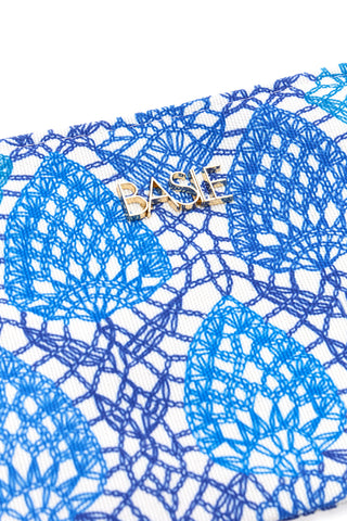Pochette mare in fantasia blu in tessuto ricamato Basile 22153