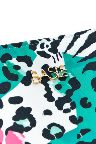 Pochette mare con fantasia tropical animalier verde con frange Basile BA26413