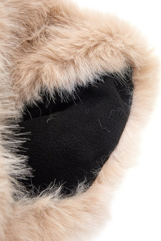 Beigefarbene Mütze aus Fellimitat Gianmarco Venturi CLASS 63219