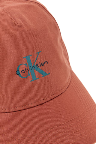 Rostfarbener Hut mit Calvin klein CK CAP Logo