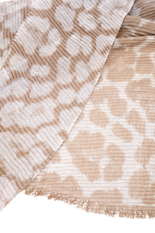 Beiger Schal mit Animal-Print Gianmarco Venturi CLASS 65470