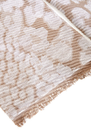 Beiger Schal mit Animal-Print Gianmarco Venturi CLASS 65470