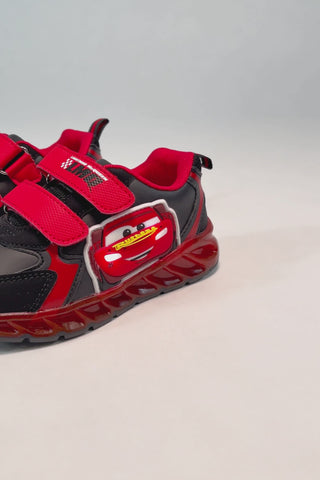 Schwarz-rote Sneakers mit Lichtern Cars D5010217S